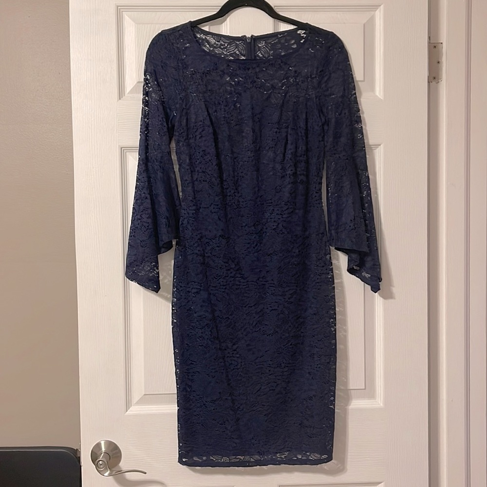 - Size 0 - Laundry by Shelli Segal Lace Dress